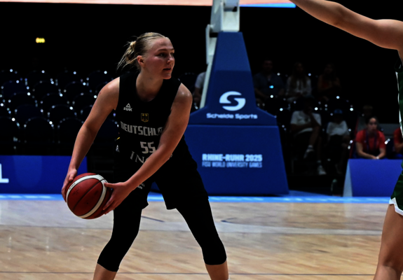 Jessika Schiffer im Spiel